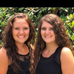 Meet your Posher, Ella deane